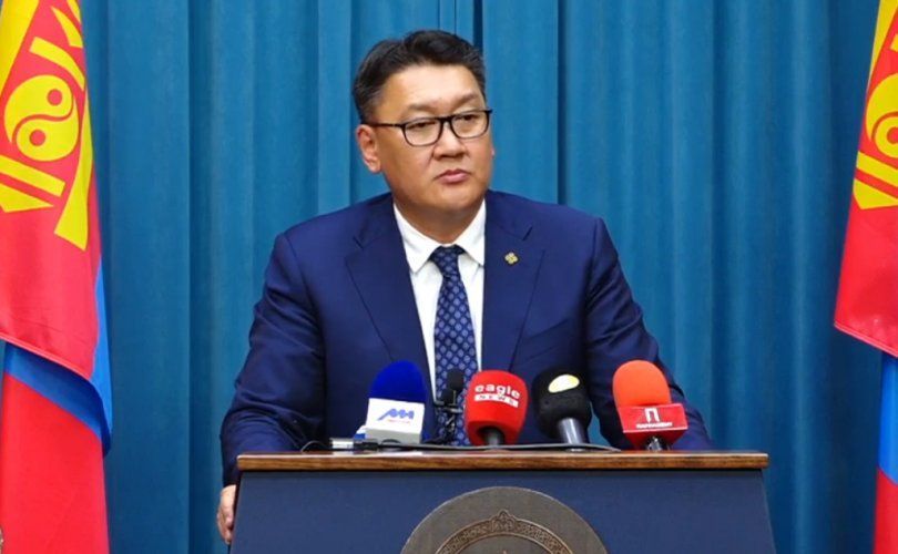 Б.Жавхлан сайдын найзын бага орлоготой иргэдэд зориулсан сангийн хөрөнгийг зувчуулсан хэрэг хэзээ шийдэгдэх вэ