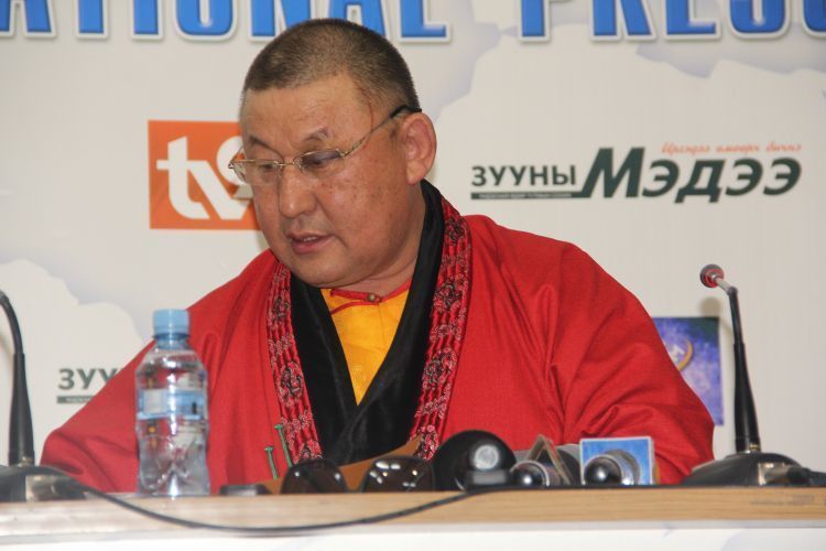 Юм болгоныг эсэргүүцэгч З.Санждорж лам тагнуулын хэргээр баривчлагдлаа 