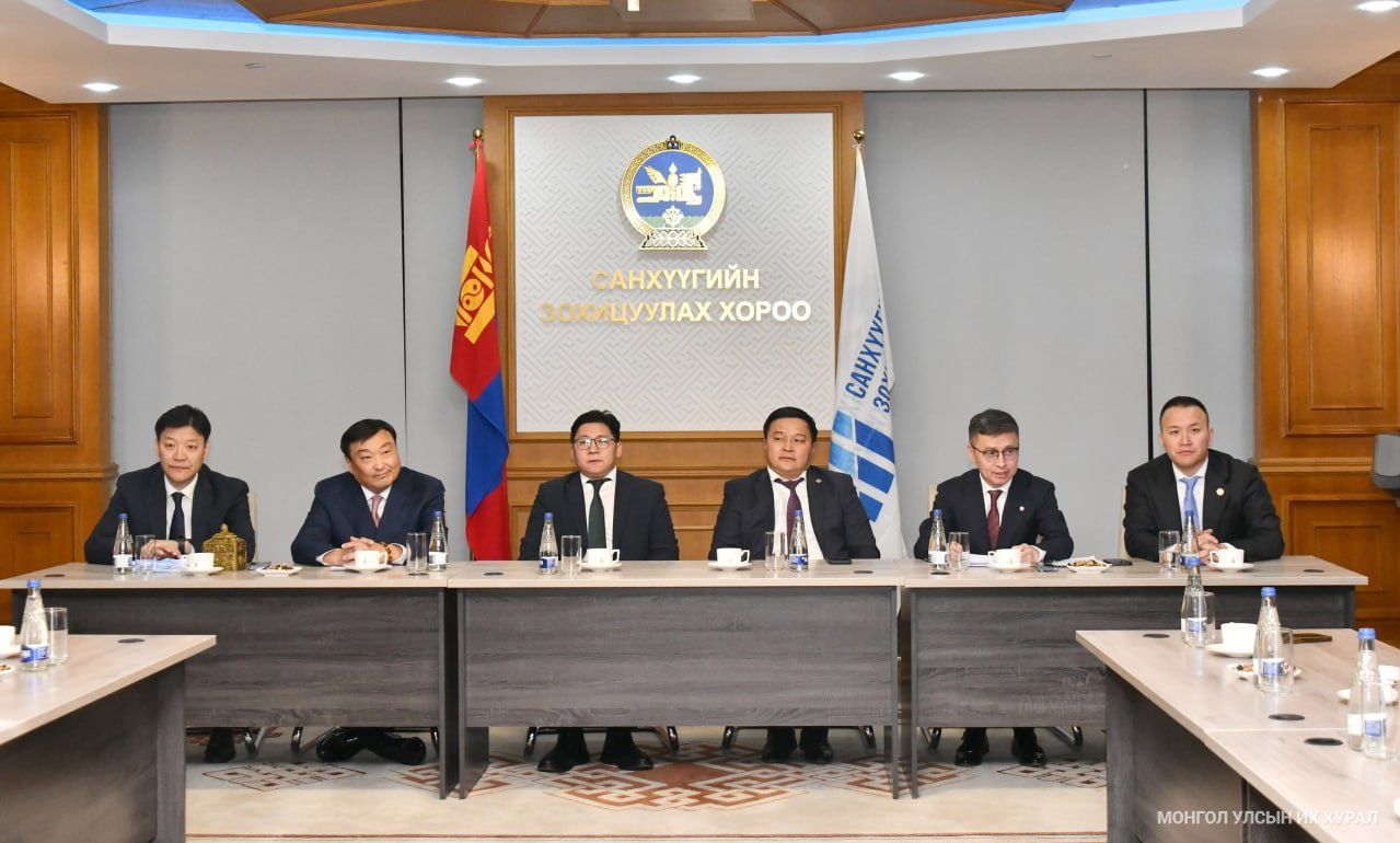 Монголбанкны Мөнгөний бодлогын хорооны орон тооны бус гишүүд, Хяналтын зөвлөлийн дарга, гишүүд үүрэгт ажлаа хүлээн авав