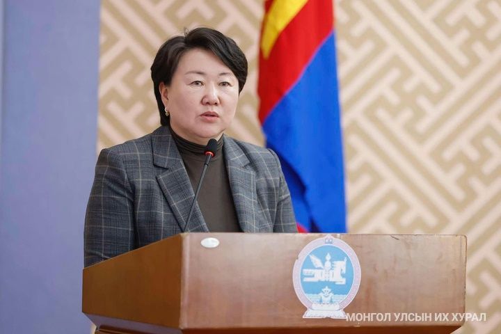 Улсын Их Хурлын даргын Хууль зүйн бодлогын зөвлөх Н.Отгончимэг: УИХ-ын дарга чуулганы завсарлагаанаар 19 мянга гаруй иргэдтэй уулзлаа
