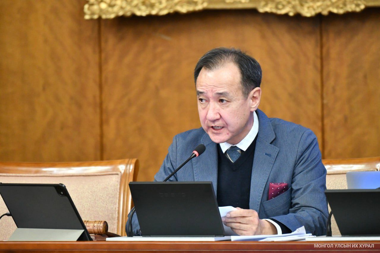 Хууль зүй, дотоод хэргийн сайдын мэдээллийг сонсож, Үндсэн хуулийн цэцийн дүгнэлтүүдийг хэлэлцлээ