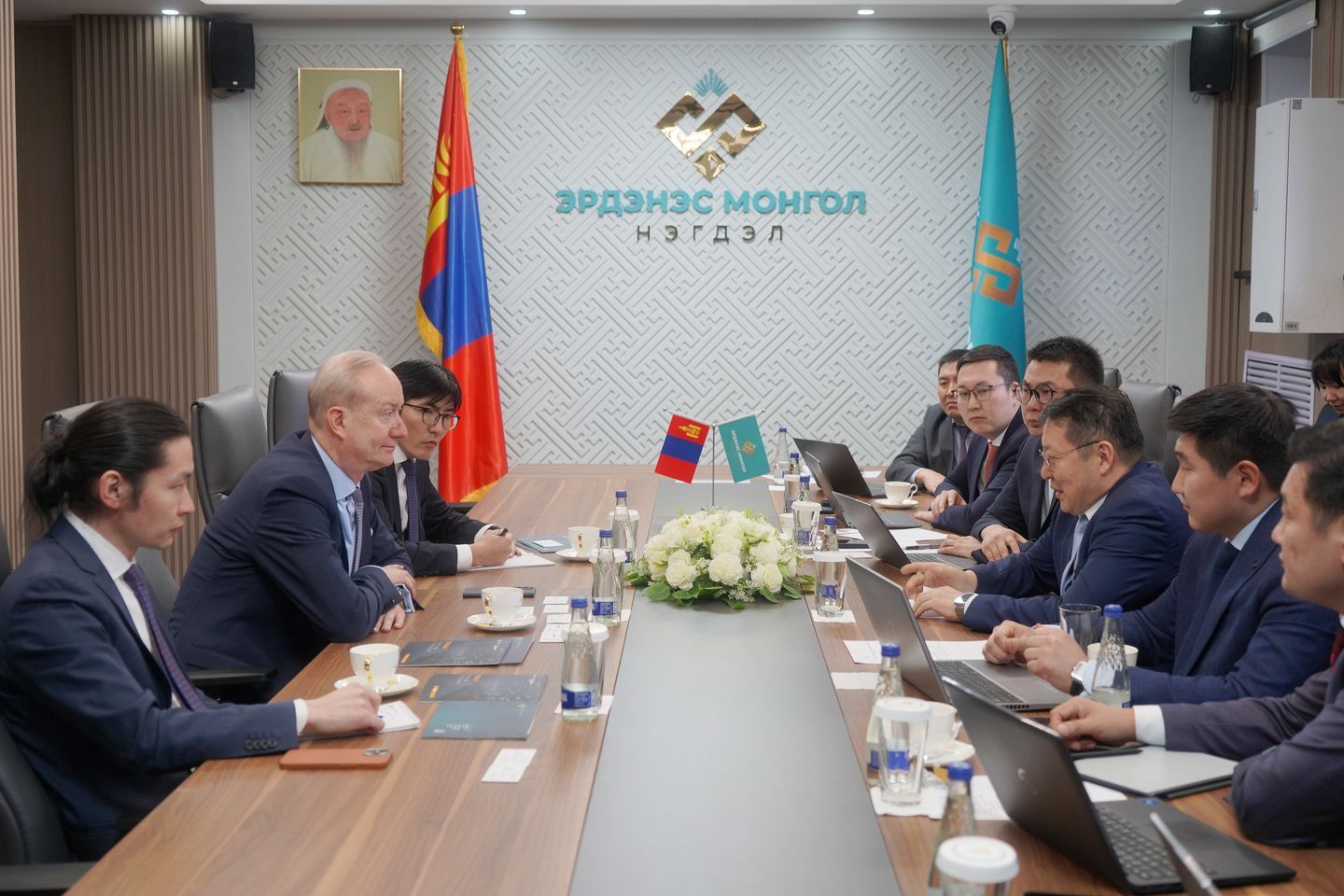 ЕСБХБ-тай аж үйлдвэрүүдийн төслүүдэд хамтарч ажиллахаар тогтов