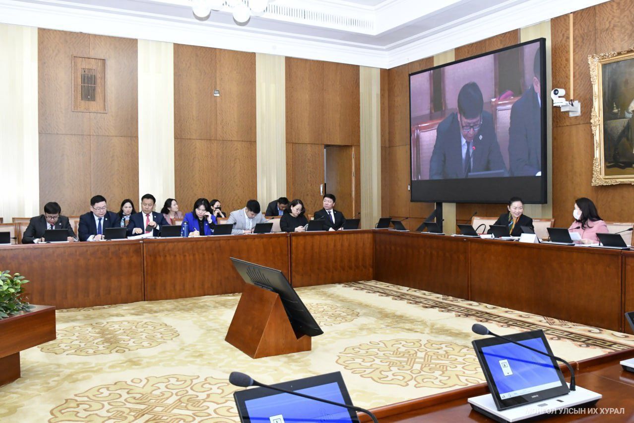 Монгол Улсын Засгийн газарт чиглэл өгөх тухай тогтоолын төслийг баталлаа
