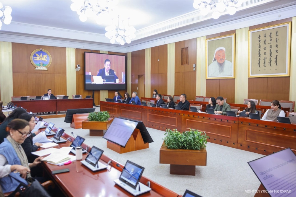 Ойн чиглэлээр бизнес эрхлэгчид төрийн бодлого, шийдвэр тогтвортой, хууль тогтоомж уялдаатай байх чухал гэв