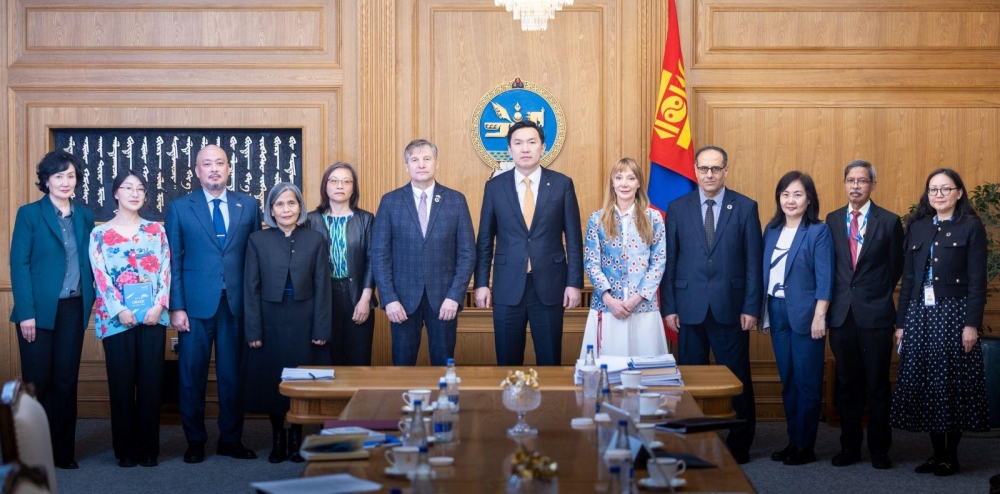 Сэргээгдэх эрчим хүчний чиглэлээр хэрэгжүүлж буй Засгийн газрын бодлогыг сайшаав