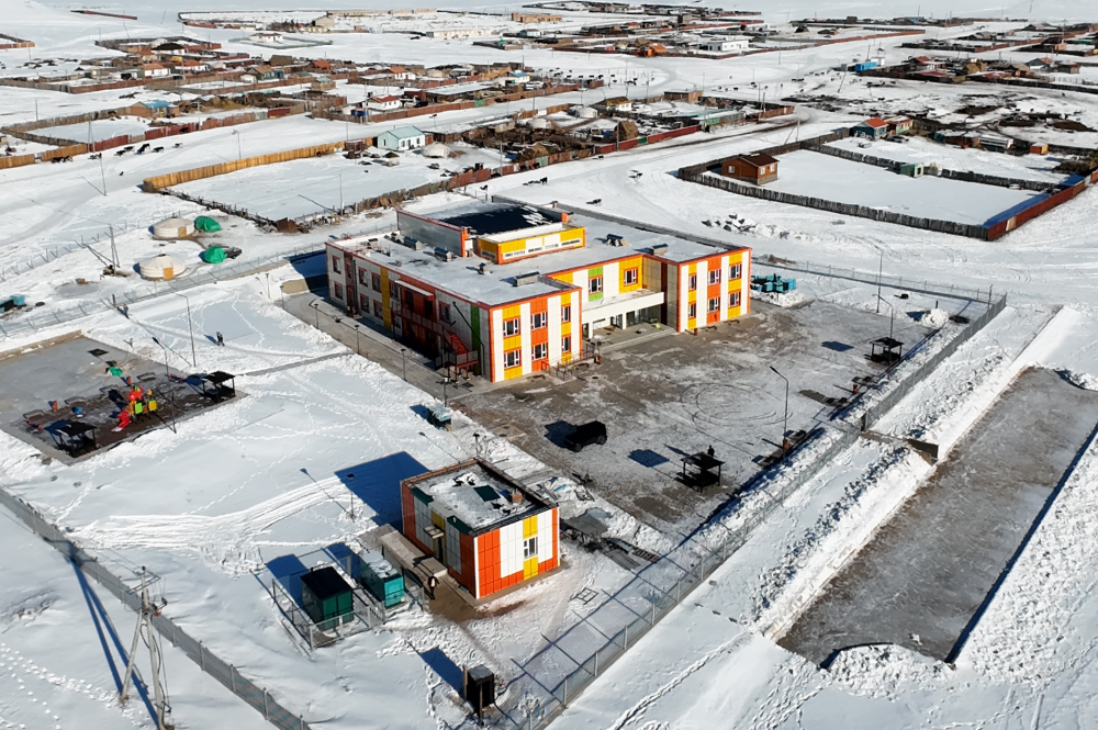 Партизанд 280 хүүхдийн хүчин чадалтай бага сургууль, цэцэрлэгийн цогцолборыг улсын комисс хүлээн авлаа