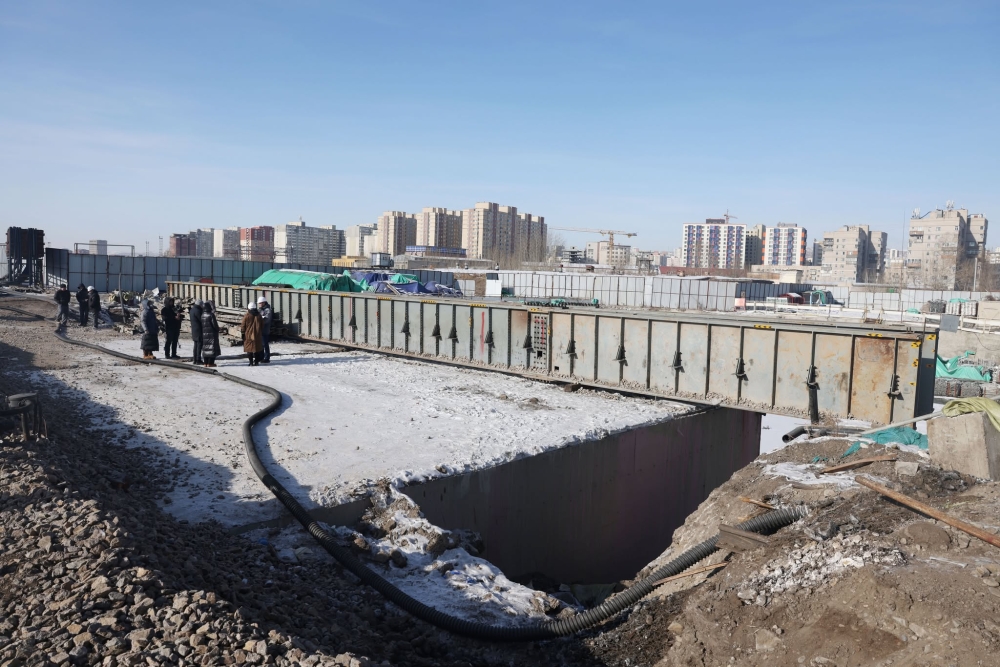 Төмөр зам доогуурх нүхэн гарц төслийн бүтээн байгуулалт гурван байршилд үргэлжилж байна