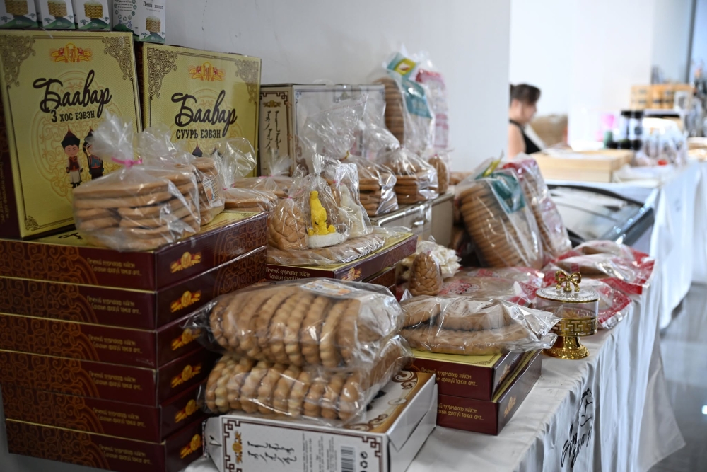 Сар шинийн баярыг угтсан “Амар байна уу” үзэсгэлэн худалдаанд ЖДҮ эрхлэгчдийн борлуулалт нэмэгдэж байна