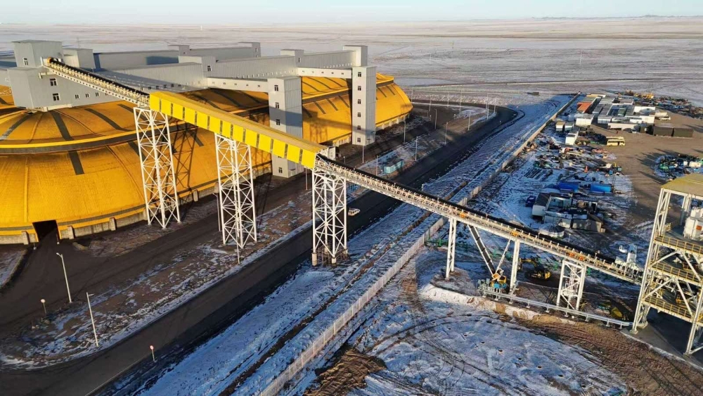 НҮҮРС БАЯЖУУЛАХ ҮЙЛДВЭРИЙН ТЭЖЭЭЛИЙН НҮҮРСНИЙ ТЭЭВРИЙН КОНВЕЙЕР, БУТЛУУР, АЧИЛТЫН БАЙГУУЛАМЖИЙГ АШИГЛАЛТАД ХҮЛЭЭЖ АВАХ ШИЙДВЭР ГАРЛАА