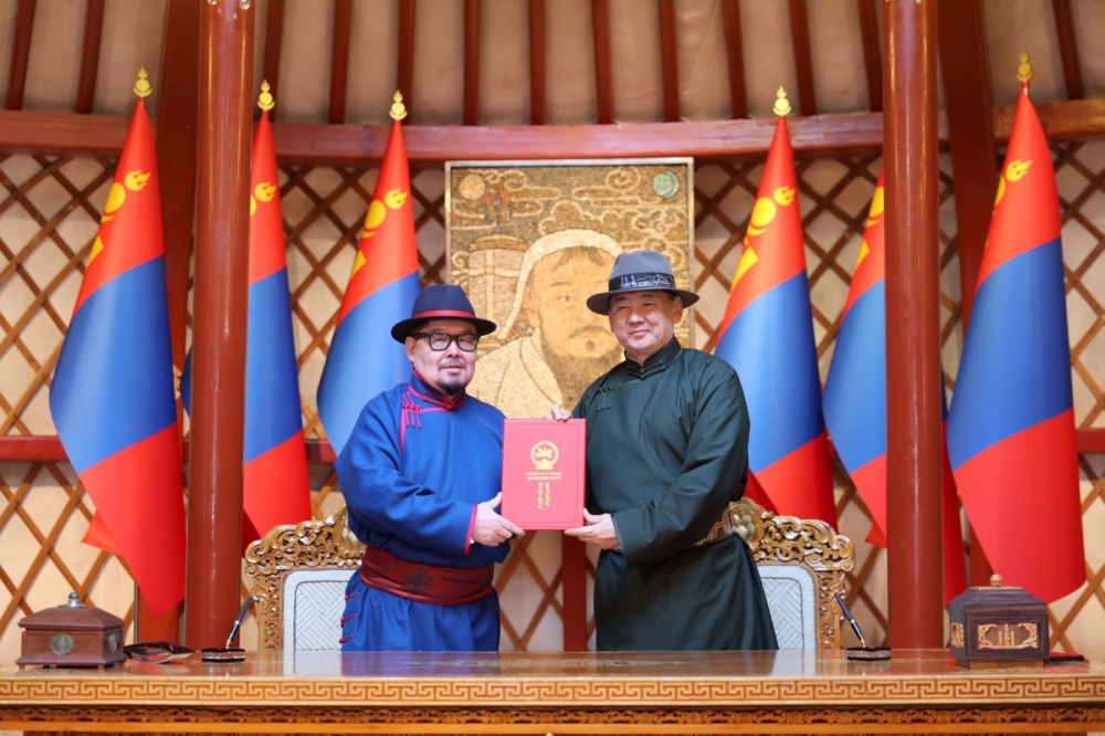 Монголын уламжлалт анагаах ухааныг хөгжүүлэх арга хэмжээний төлөвлөгөө боловсруулж хэрэгжүүлнэ