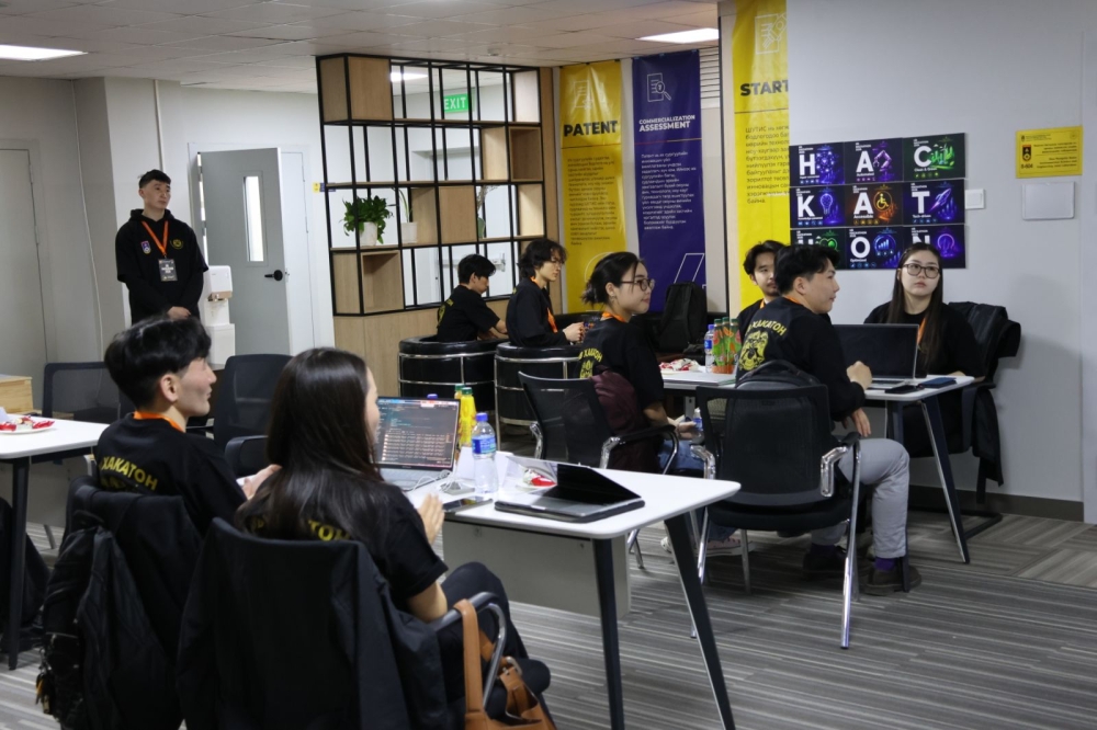 “UB Hackathon 2026” хакатон тэмцээн эхэллээ