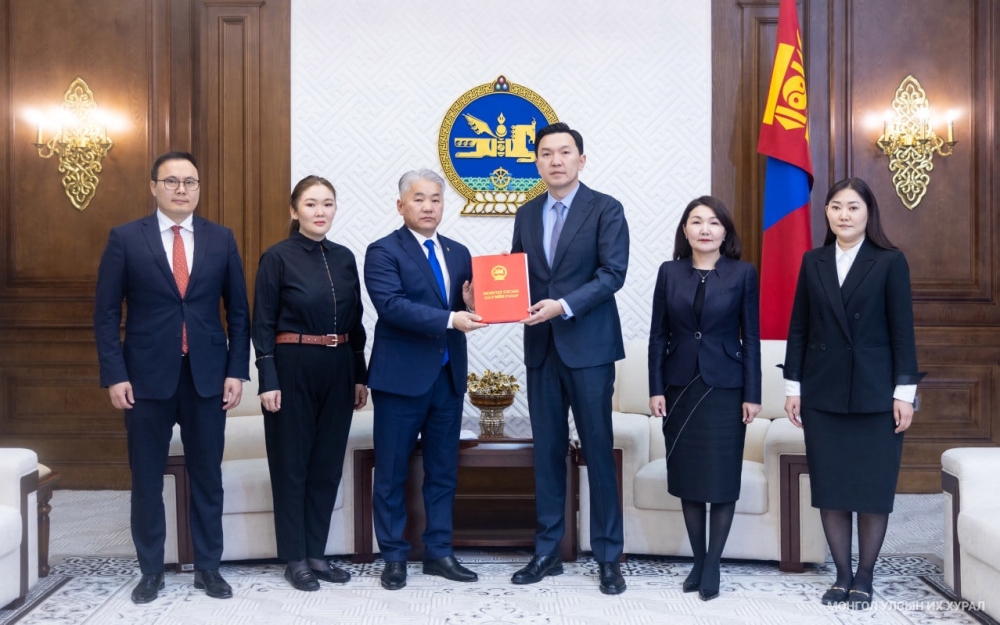 Улсын хөгжлийн жилийн төлөвлөгөөний гүйцэтгэл, Засгийн газрын үйл ажиллагааны хөтөлбөрийн 2025 оны гүйцэтгэлийн тайланг өргөн мэдүүлэв