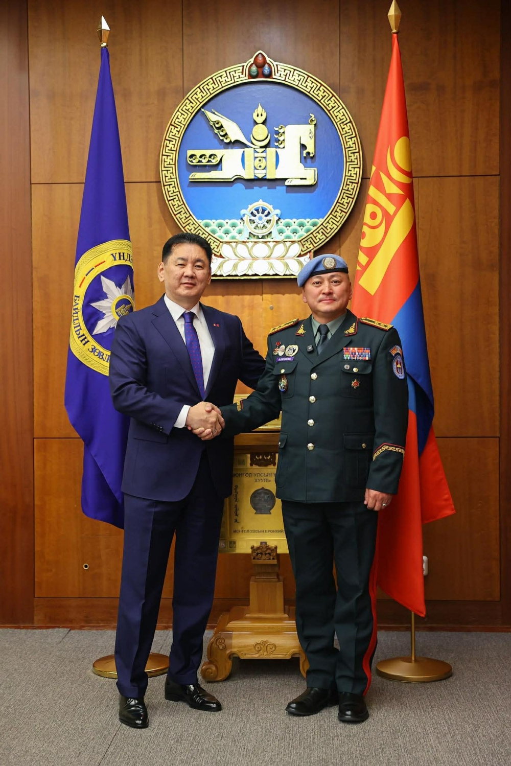 НҮБ-ын Цэргийн хүчний командлагчаар ажилласан анхны монгол генералыг хүлээн авч уулзлаа