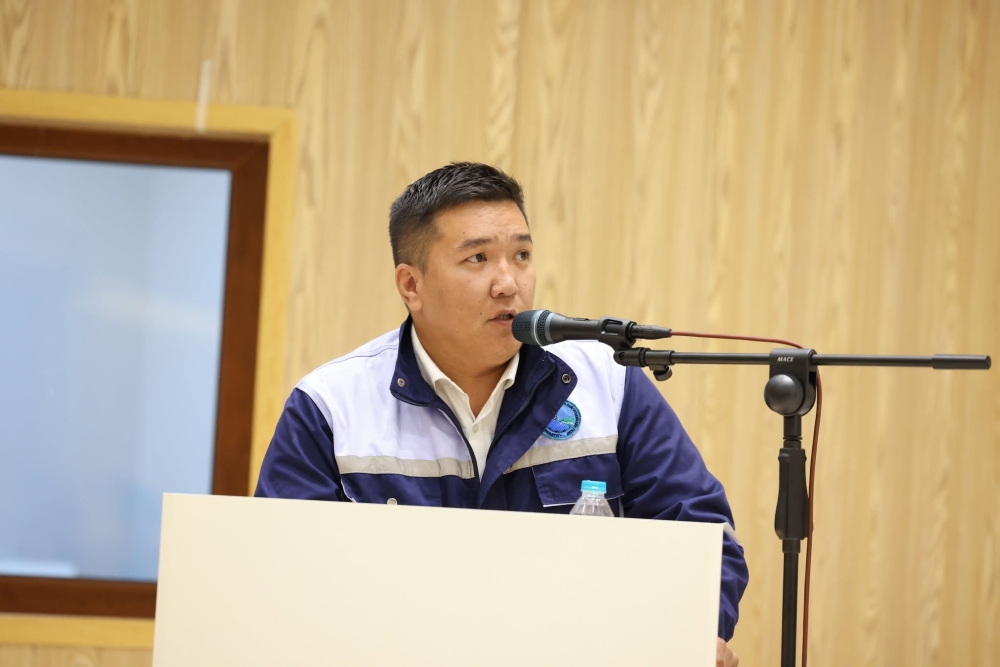 100 хүний бүрэлдэхүүнтэй, дөрвөн ээлжээр халиа тошингийн эрсдэлээс сэргийлж ажиллаж байна