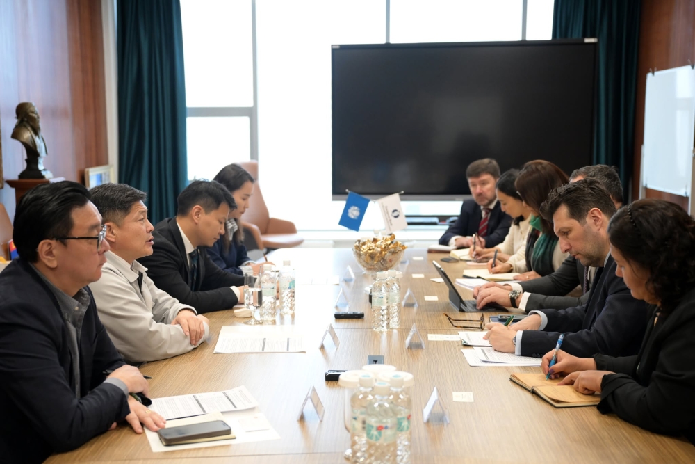 Хотын дарга Х.Нямбаатар ЕСБХБ-ны Төв Ази, Монгол Улсыг хариуцсан Бүсийн захирал Хусейн Озхантай уулзлаа