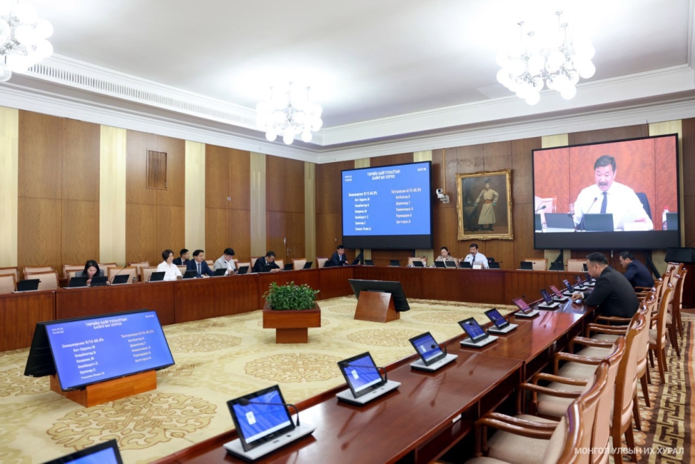 Төрийн албаны зөвлөлийн гишүүнд нэр дэвшигчдийг танилцуулж, нэр дэвшигчийн сонсгол зохион байгуулахаар тогтлоо