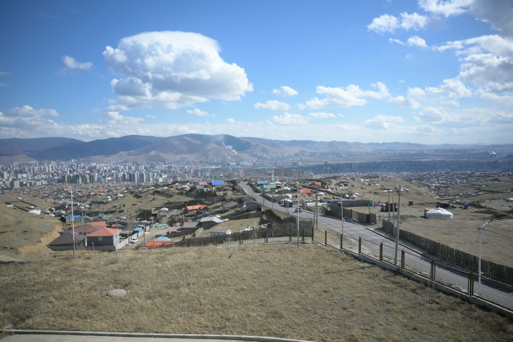 Зүүн Нарангийн гудамж орчмын 10 га талбайг чөлөөлж, цэцэрлэгт хүрээлэн байгуулна