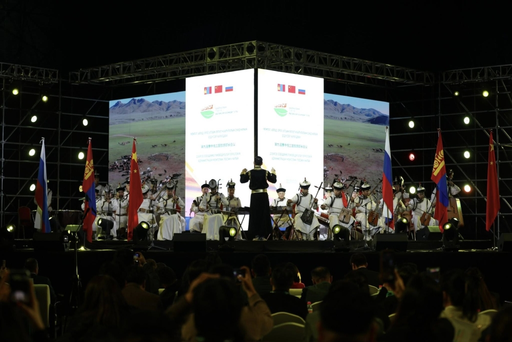 МОНГОЛ, ХЯТАД, ОРОС ГУРВАН УЛСЫН АЯЛАЛ ЖУУЛЧЛАЛЫН САЙД НАРЫН НЭГДСЭН ХУРАЛДААН БОЛЛОО