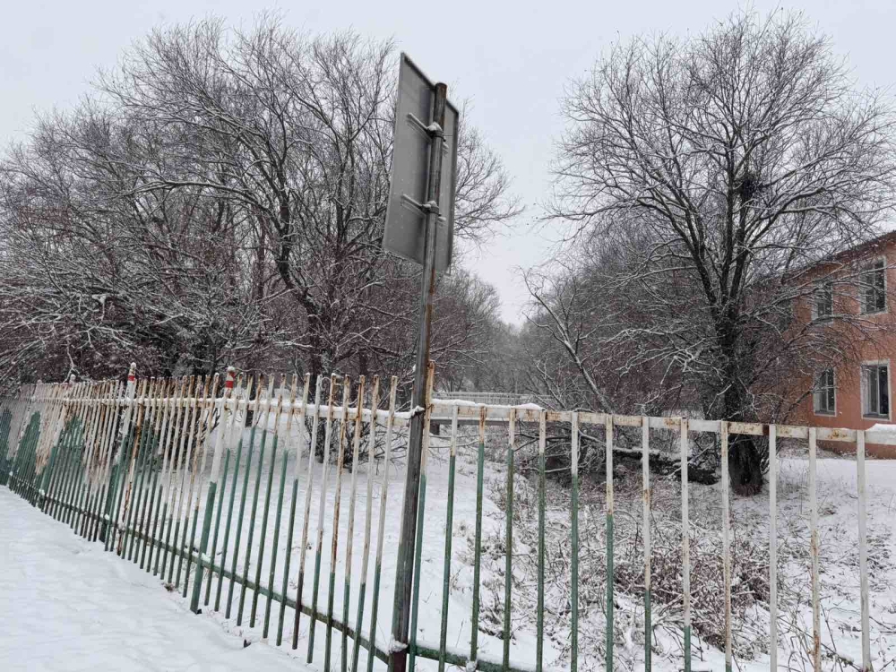 Нийслэлийн Байгаль орчны газраас зэрлэг амьтдад ээлтэй хашааны стандартыг батлуулж, мөрдүүлэн ажиллаж байна