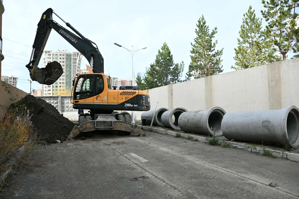 "Ривер гарден" хотхон орчимд хөрсний усны шугам шинэчилж байна