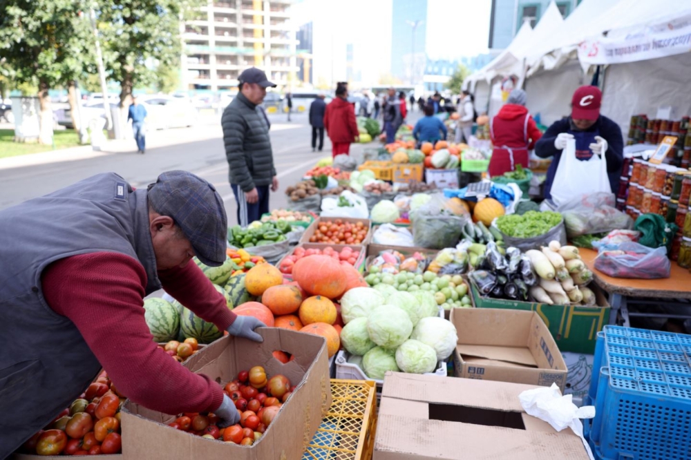 Ерөнхий сайд Г.Занданшатар тариаланч, ногоочидтой уулзлаа