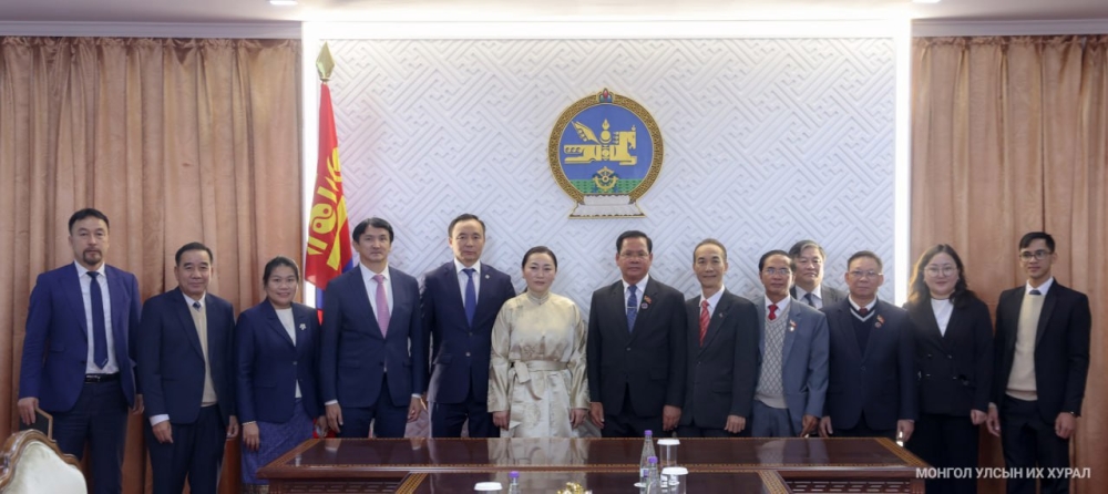 УИХ-ын дэд дарга Х.Булгантуяа БНАЛАУ-ын Үндэсний ассамблей дахь Лаос-Монголын парламентын бүлгийн дарга Вонгсак Пантавонг тэргүүтэй төлөөлөгчидтэй уулзлаа