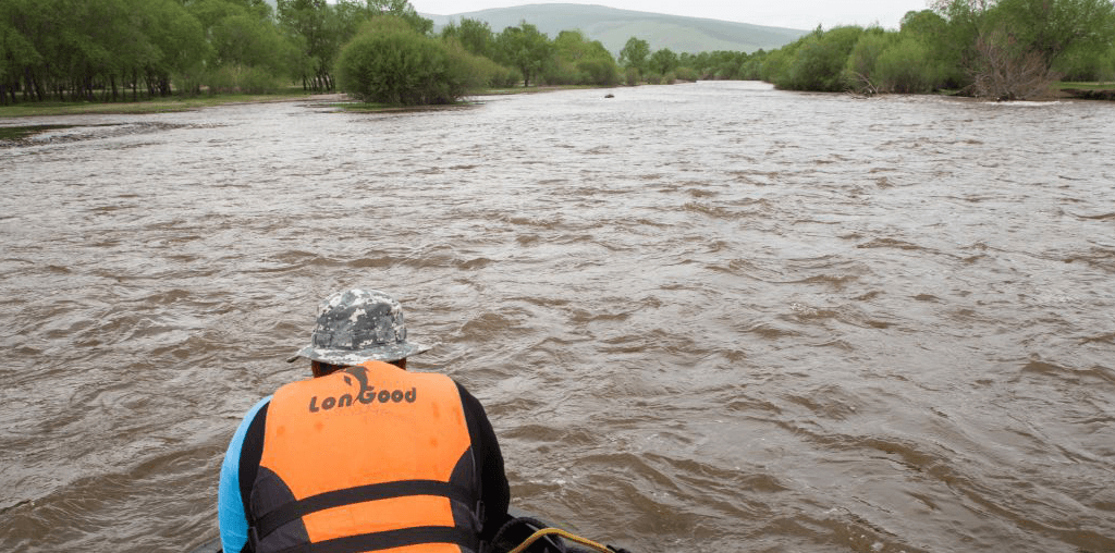 Сураггүй болсон 15 настай хүүхдийн цогцсыг Хэрхлүүр нуурын эргээс олжээ