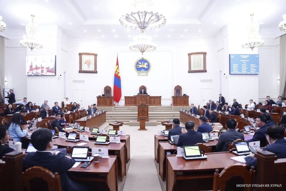 Сонгуулийн ерөнхий хорооны дарга, гишүүнээс чөлөөлөх тухай асуудлыг хэлэлцлээ