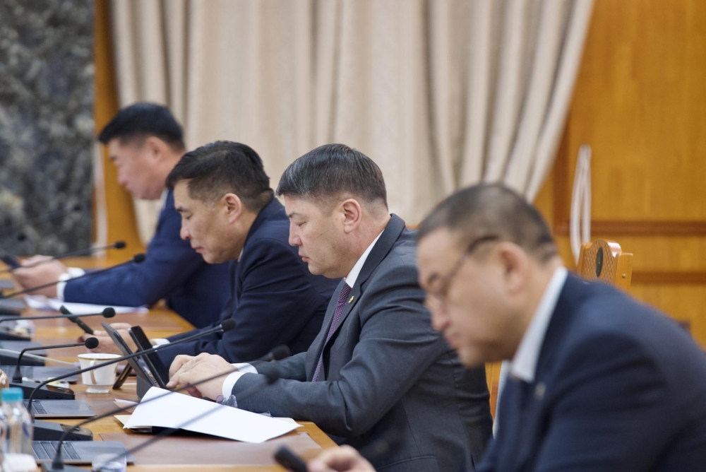 Б.Чойжилсүрэн: Зуухны гэмтлийг шуурхай засварлаж байна, өнөөдөртөө хэвийн горимд шилжүүлнэ