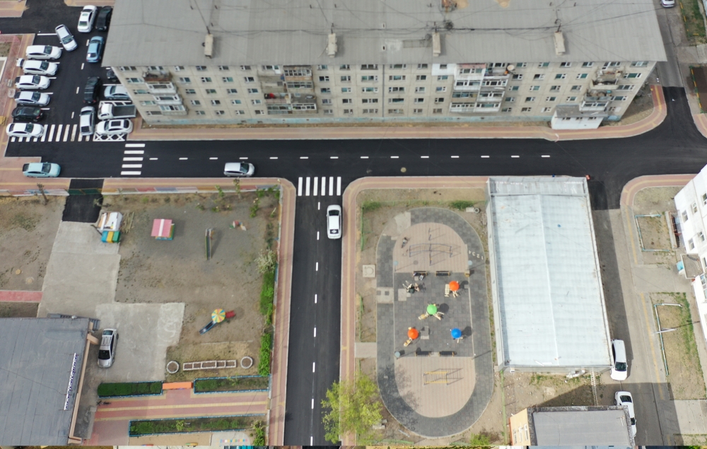 СХД-ийн 18 дугаар хорооны гудамж талбайн тохижилтын ажил 85 хувьтай үргэлжилж байна