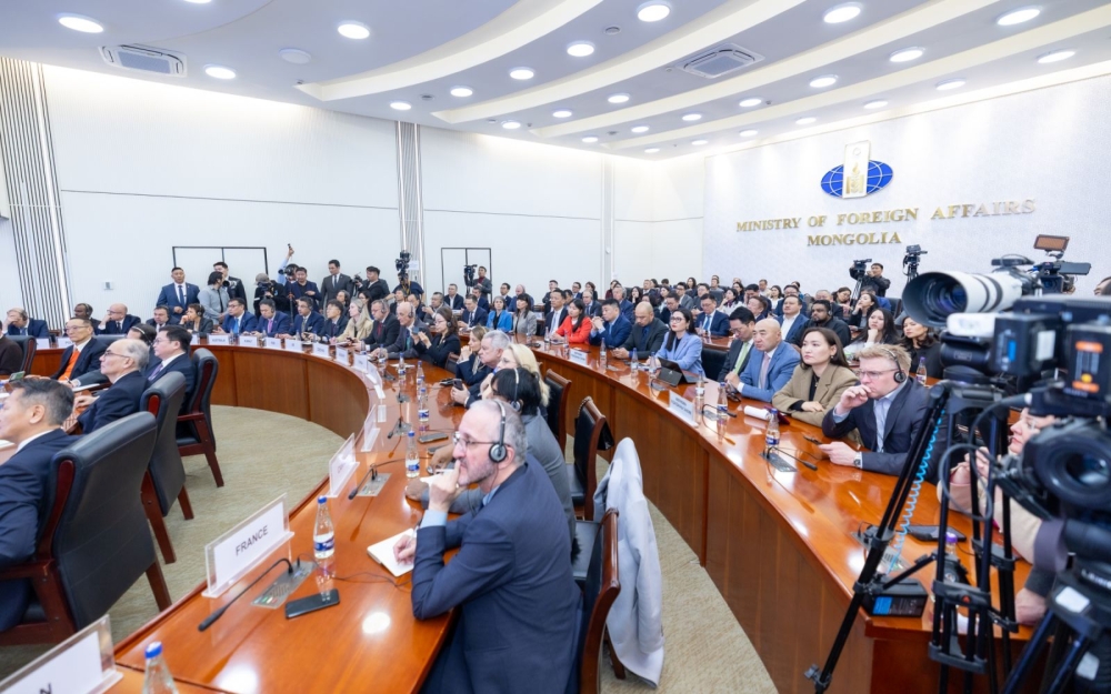 Бизнес эрхлэх болон хөрөнгө оруулалтын орчныг сайжруулж, хүнд суртлаас чөлөөлж ажиллахаа Ерөнхий сайд Н.Учрал мэдэгдлээ